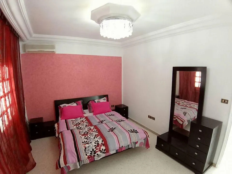 Villa Benzineb Immo Cite Khadra Tunisi Casa vacanze