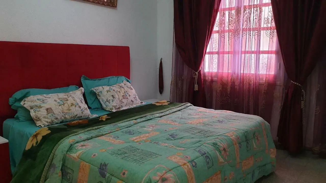 Villa Benzineb Immo Cite Khadra Tunisi Casa vacanze