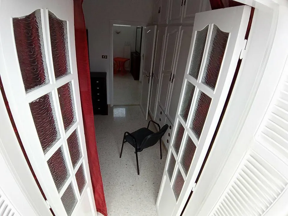 Villa Benzineb Immo Cite Khadra Tunis Ferienhaus