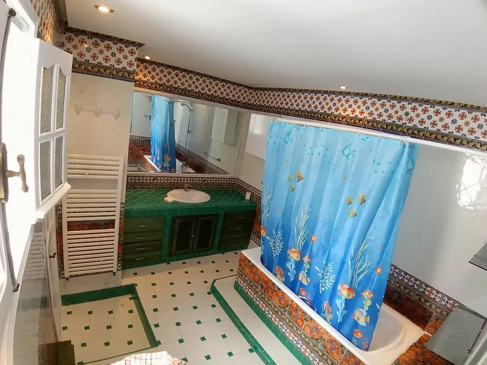Villa Benzineb Immo Cite Khadra Tunis Ferienhaus