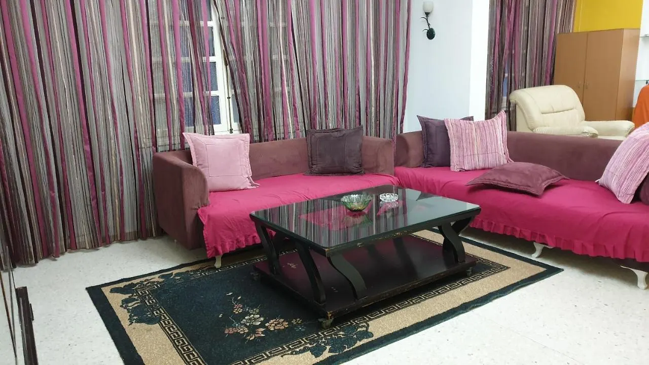 Villa Benzineb Immo Cite Khadra Tunis 0*,
