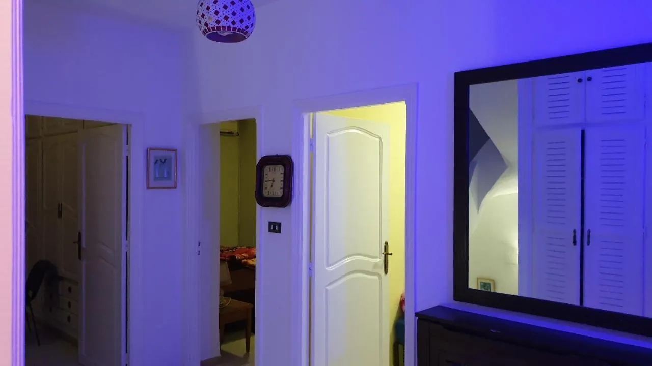 Benzineb Immo Cite Khadra Villa Tunis 0*,  Tunesië